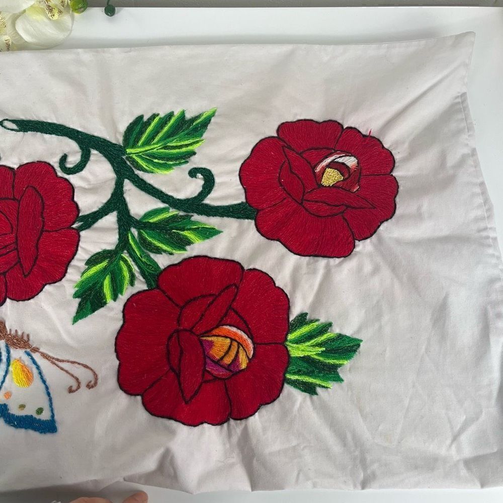 Hand Sewn Pillow Cover size 16x26in - Picture 3 of 9